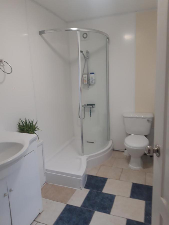 61 Apartment Winchester Ngoại thất bức ảnh